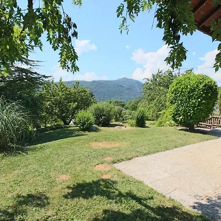 120 M2 Fauvette 4 Avec Garage Au Calme Semesterbostad